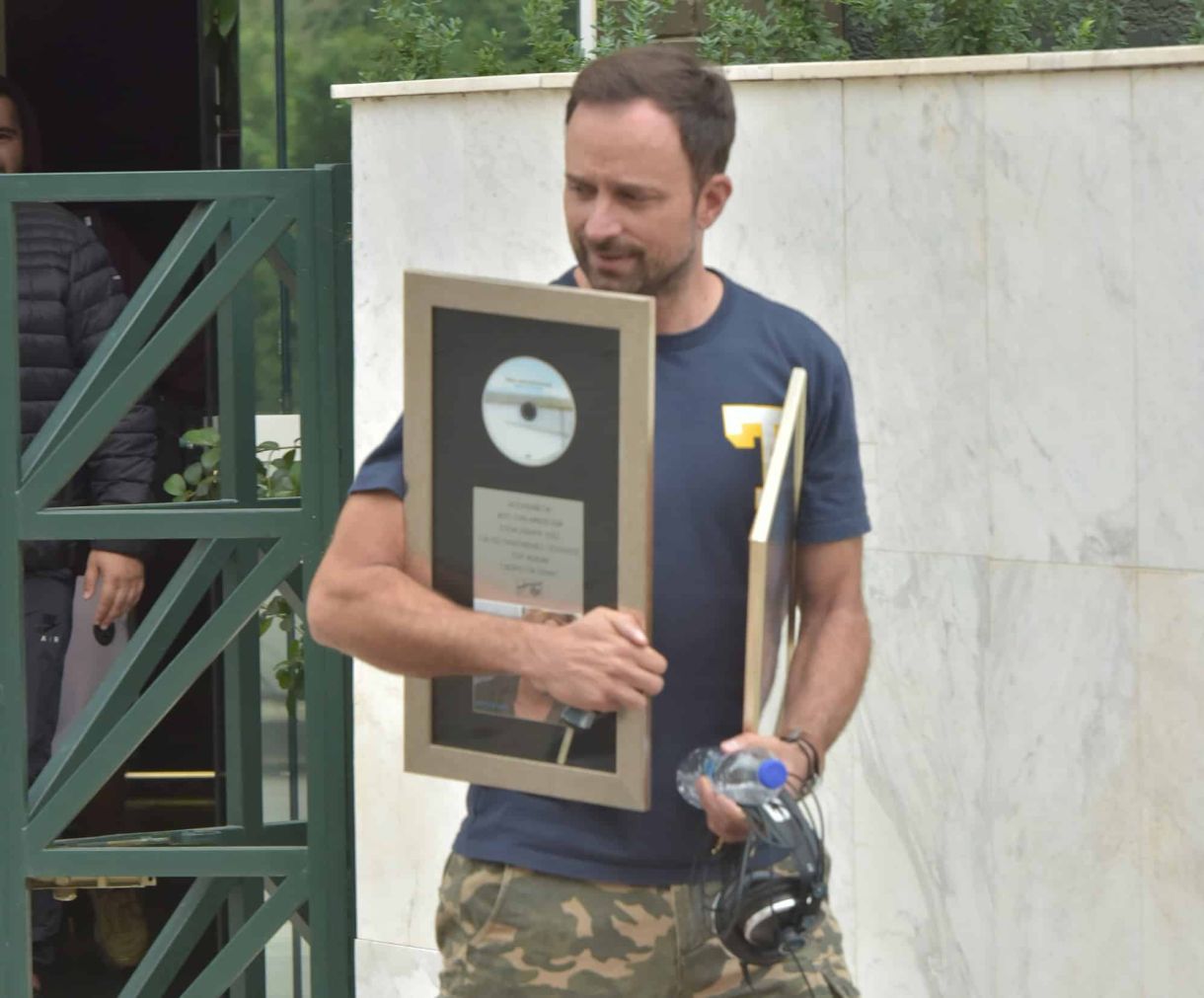Γιώργος Λιανός ύψος: Το παράδοξο με τα εκατοστά του παρουσιαστή και γιατί φαίνεται κοντός στην οθόνη