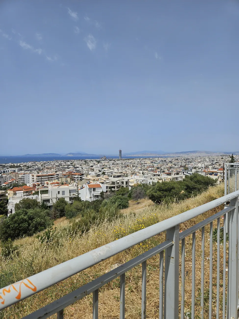 Γλυφάδα: Πως βλέπεις τον Athens Riviera tower από την Αιξωνή